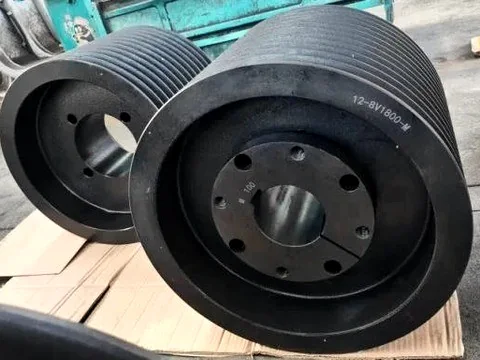 Polia de canal em V usinada